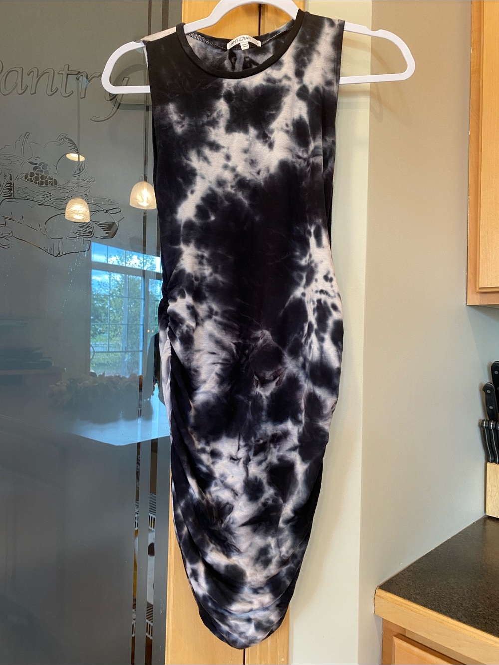 Sleeveless Black & White Tie-Dye Midi Dress
